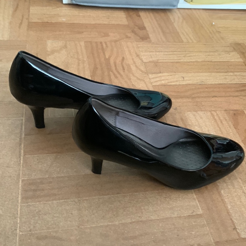 Black heels